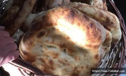 Kaymaklı'da kadınlar tandırlarını depremzedeler için yaktı