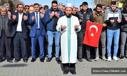 Yazıhüyük'te umre ve asker yolcuları dualarla birlikte uğurlandı