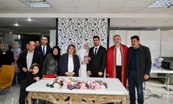 Başkan Savran, Depremzede Çiftin Nikahlarını Kıydı