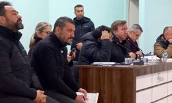 Açıkgöz, deprem bölgesi Elbistan'da muhtarlarla bir araya geldi