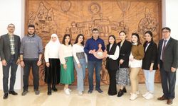 Kazak öğrenciler Nevşehir'de Rektör Aktekin’i ziyaret etti