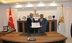 Kavak eski belediye başkanı Celal Yiğit milletvekili aday adayı oldu