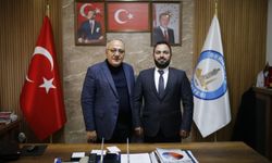 AK Parti Nevşehir Milletvekili Aday Adayı İbrahim Taşdemir,  Derinkuyu'da istişarelerde bulundu