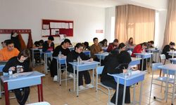 Altınyıldız Fen ve Anadolu Liselerinde  9. 10. ve 11. Sınıflar Bursluluk Sınavı Yapıldı