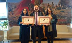 Nevşehir'de 2 yeni avukat daha cübbe giyip ruhsat aldı