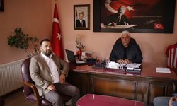 Milletvekili Aday Adayı Taşdemir, Göre Belediye Başkanı Topçu'yu Ziyaret Etti