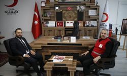 Milletvekili Aday Adayı Taşdemir, Kızılay Şube Başkanı Civelek'i Ziyaret Etti