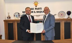 Murat Akbudak, AK Parti'den Nevşehir Aday adaylığı Başvurusu yaptı