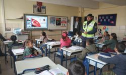 Karacaören Köyünde Öğrencilere Trafik Eğitimi Verildi