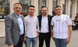 Başkan Savran, Ramazan bayramı arifesinde esnaf ziyaretlerinde bulundu