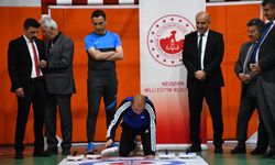 Nevşehir'de Öğrenciler Floor Curling Sporuyla Tanıştı