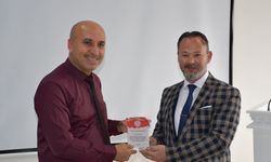 Nevşehir MEB personellerine deprem çalışmaları için plaket verildi
