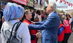 Hacıbektaşlılar, CHP Milletvekili Adayı Sarıaslan'ı Bağrına Bastı