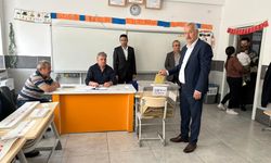 CHP  Nevşehir Milletvekili adayı Sarıaslan oyunu kullandı