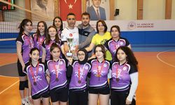 Gençler Voleybol müsabakaları tamamlandı