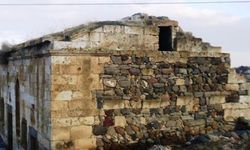 Nevşehir'in Özlüce köyündeki Rum kilisesi restorasyon bekliyor