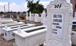 İsteyene sade, isteyene rengarenk mezar