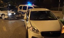 Ürgüp'te 2 otomobil çarpıştı, araçlarda maddi hasar oluştu