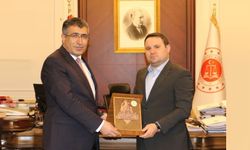 NEVÜ Rektörü Aktekin, Nevşehirli Bakan Yardımcısı Gürlek’i Ziyaret Etti