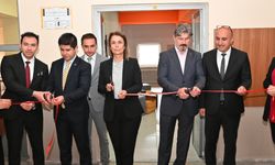 Acıgöl Damat İbrahim Paşa Anadolu Lisesi'nde müzik sınıfı, kütüphane ve öğretmenler odası açıldı