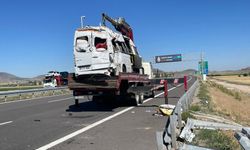 Nevşehir'de tarım işçilerini taşıyan minibüs devrildi: 23 yaralı