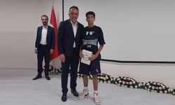 Belediye Başkanı Savran’dan Bahçeşehir Koleji Öğrencilerine Ödül