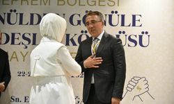 Başkan Savran, İstanbul'da 'Hayır Çarşısı' programına katıldı