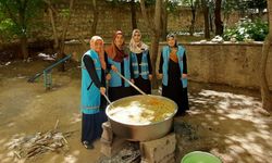 Nevşehir'de Aşure kazanları kaynıyor