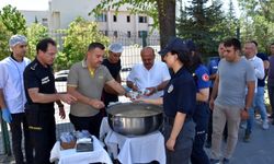 Nevşehir Emniyet Müdürlüğünden aşure ikramı