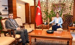 Rektör Aktekin’den Nevşehir Valisi Becel'e Veda Ziyareti