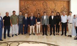 Rektör Aktekin Görevde Yükselen İdari Personeli Tebrik Etti