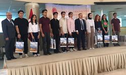 Altınyıldız Koleji 2023 YKS Şampiyonlarına Ödüller