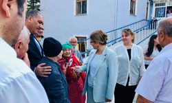 Kılıç huzur evi sakinleriyle birlikteydi