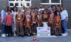 Nevşehirli Minikler Sivas'tan Kupayla Dönüyorlar