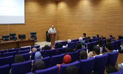 NEVÜ Öğrencilerine ‘TÜBİTAK 2209-A Üniversite Öğrencileri Araştırma Projesi Yazma Semineri’ Verildi