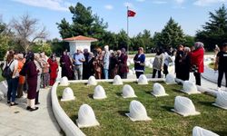 Ortahisarlı Kadınlar Bursa ve Çanakkale'yi Gezdi