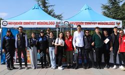 Nevşehir İl Emniyet Müdürlüğü'nden NEVÜ Öğrencilerine “El Ele Güvenli Geleceğe” Bilgilendirme Standı