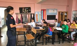 Jandarmadan Karaburna köyü ortaokulunda trafik eğitimi