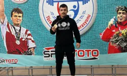 Nevşehirli Halterci Yaşar Karaca Türkiye Şampiyonu