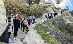 NEVÜ'lü öğrencilerden Kapadokya'da vadi temizliği