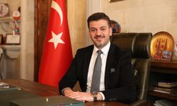 Ürgüp Belediye Başkanı Mehmet Aktürk’ün  24 Kasım Öğretmenler Günü Mesajı