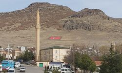 Dev Türk Bayrağı Nevşehir Doğala köyüne çok yakıştı