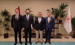 AK Parti heyeti Bakan Yardımcısı ile Nevşehir'i Görüştü
