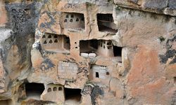 Kapadokya'nın 12 kiliseli tarihi köyü: Çavuşin