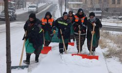 Nevşehir Belediye ekiplerinin kar mesaisi