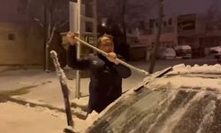 Başkan Savran kar temizleme çalışmalarına katıldı