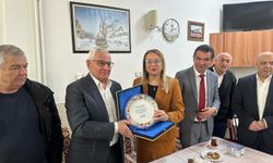 Kılıç, Nevşehirliler Dernekler Federasyonunu ziyaret etti
