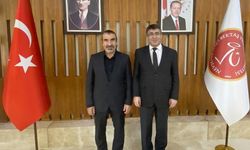 Nevşehirli İş İnsanı Karataş’tan NEVÜ Rektörü Aktekin’e Ziyaret