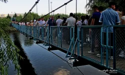 Avanos'ta tarihi asma köprü trafiğe kapatıldı