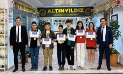 Altınyıldız İlköğretim Kurumu Zeka Oyunlarında Türkiye Finallerinde